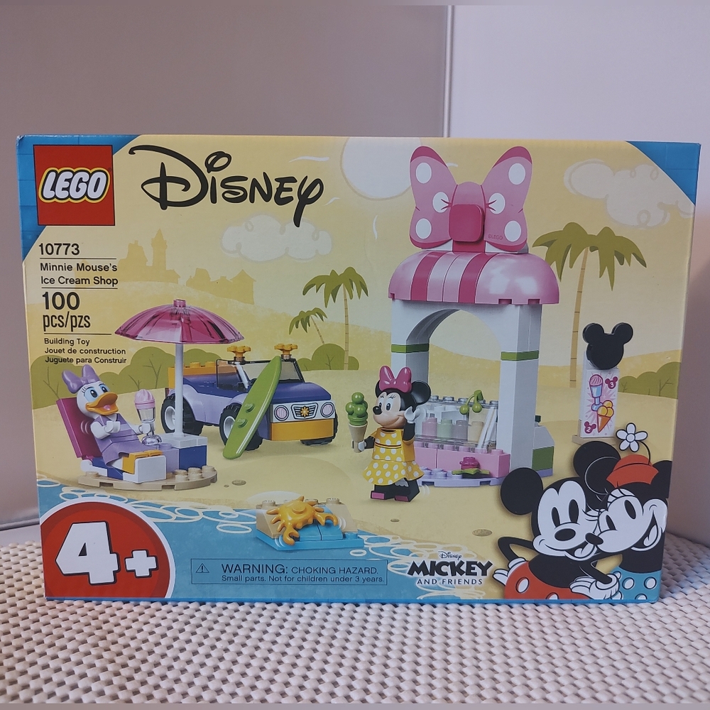 Lego 10773 Minnie Mouse's Ice Cream Shop NWT Building Toy Set